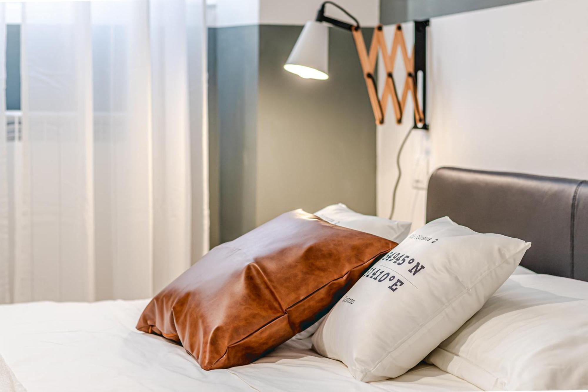 Discover Apartment ลีวอร์โน ภายนอก รูปภาพ